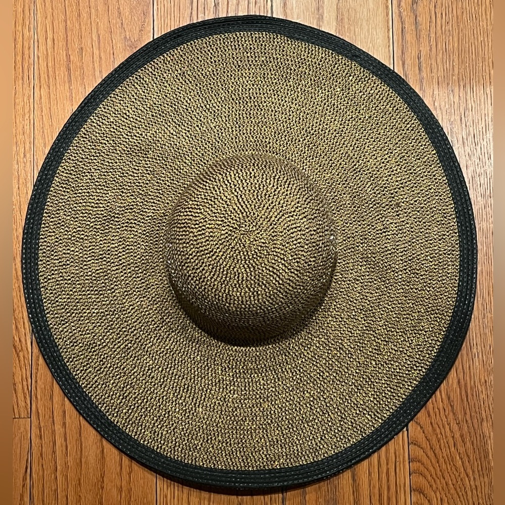 Fabulous lightweight woven Sun hat